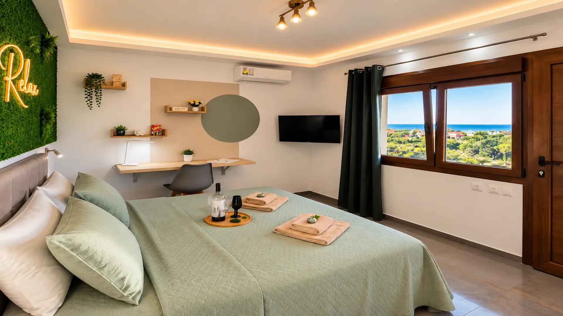 Theasis 5 luxury studio